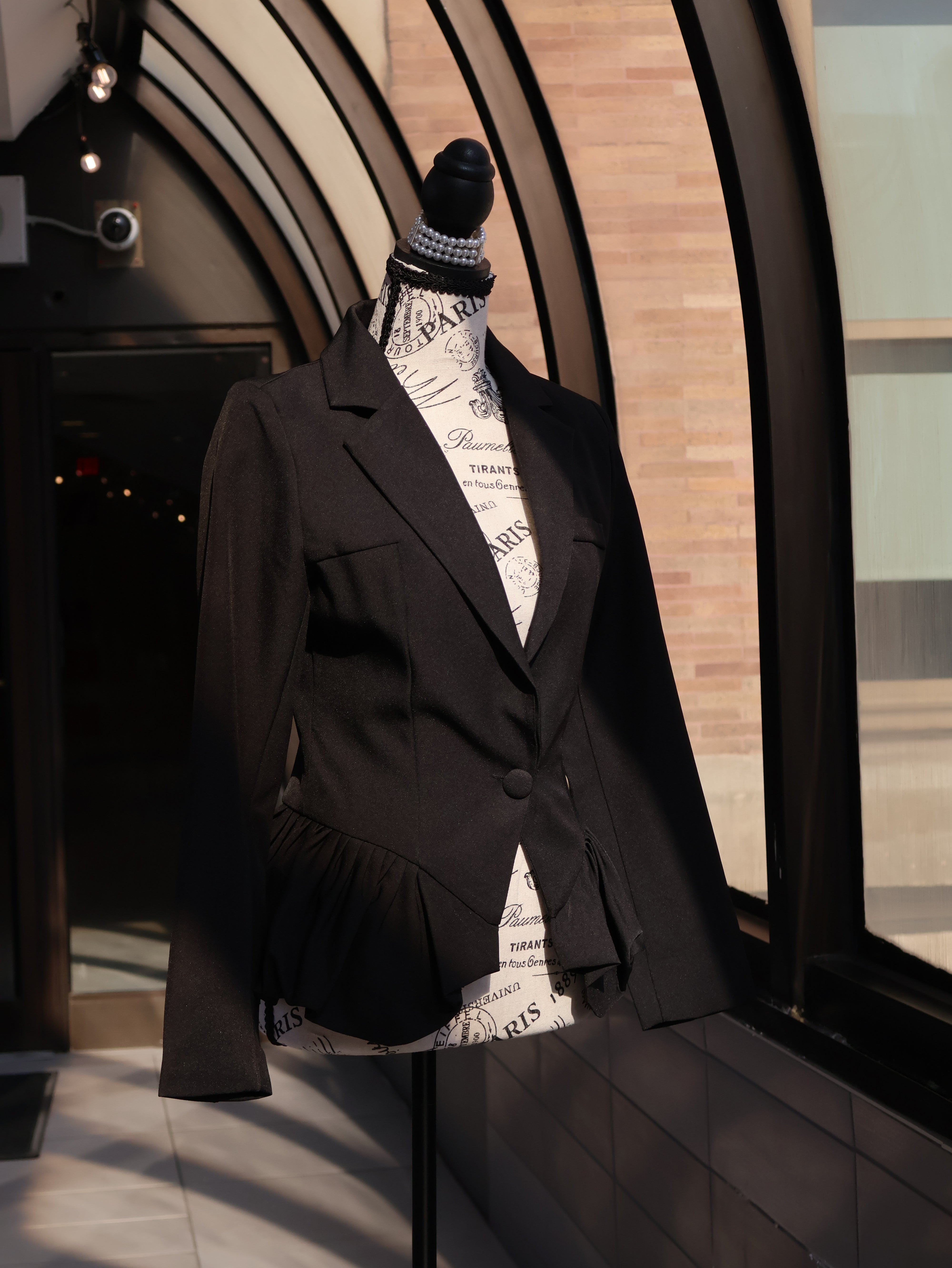 Elegant Peplum Waist Blazer